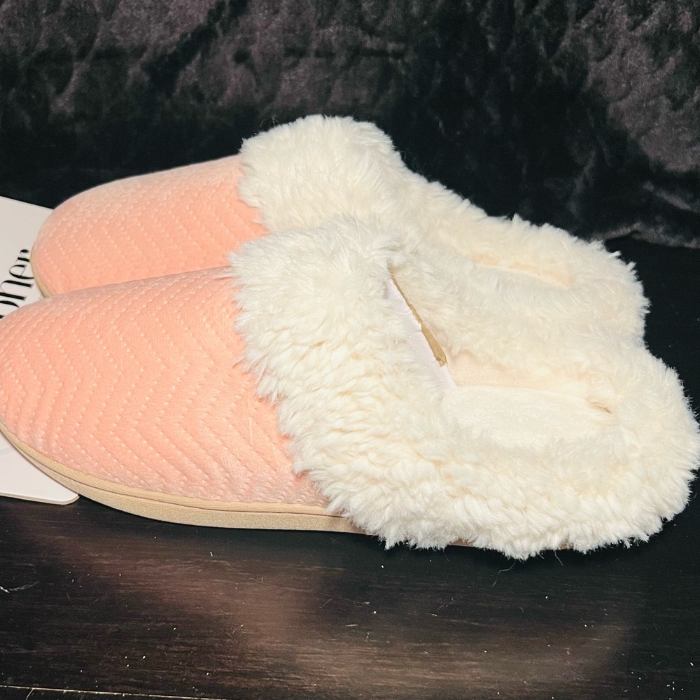 Slippers Isotonic Quilted Velour Clog NWT - Picture 3 of 15